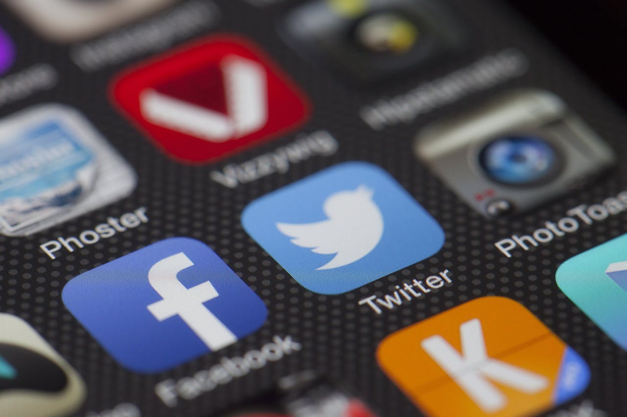 New Study Reveals Effects of Social Media on Mental Health